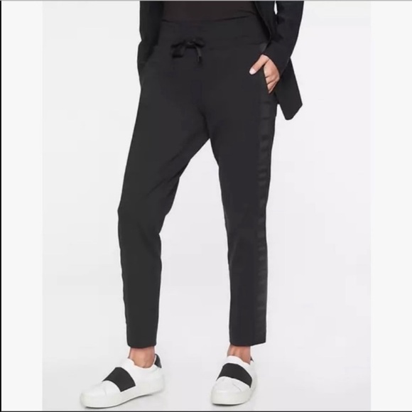 Athleta Pants - Athleta midtown ankle pant
